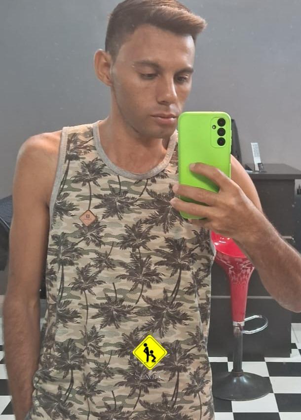 FOTO Alexandre  Garoto de Programa e Acompanhante masculino Araquari - GAROTAS BR https://garotasbr.com.br/acompanhantes-araquari-sc/202403174802/ - Alexandre  - Araquari - GAROTAS BR