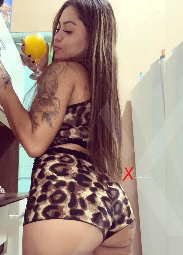 https://garotasbr.com.br/acompanhantes-corumba-ms/202306020759/ - Larissa - Corumb� - GAROTAS BR