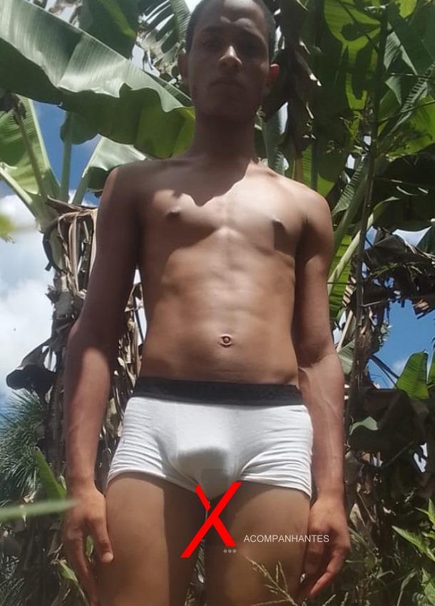 FOTO Kauã  Garoto de Programa e Acompanhante masculino Ji-Paraná - GAROTAS BR https://garotasbr.com.br/acompanhantes-ji-parana-ro/202407135951/ - Kauã  - Ji-Paraná - GAROTAS BR