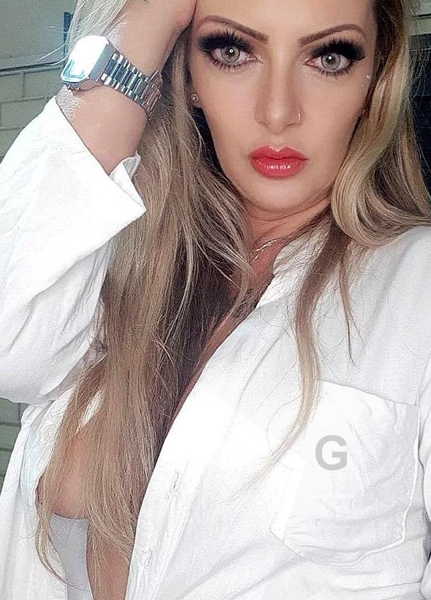 FOTO Michelle Gaścha Garota de Programa e Acompanhante Matinhos - GAROTAS BR https://garotasbr.com.br/acompanhantes-matinhos-pr/202507021302/ - Michelle Gaścha - Matinhos - GAROTAS BR